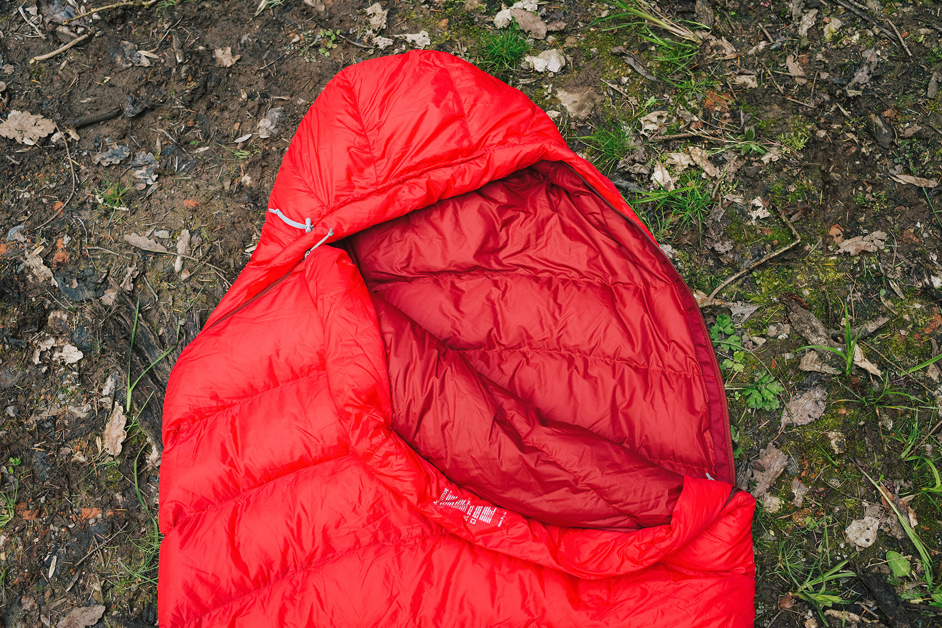 rmot-atom-sleeping-bag-011