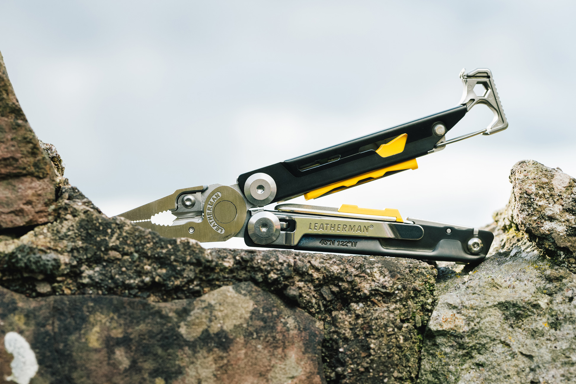 Leatherman Signal Multitool review