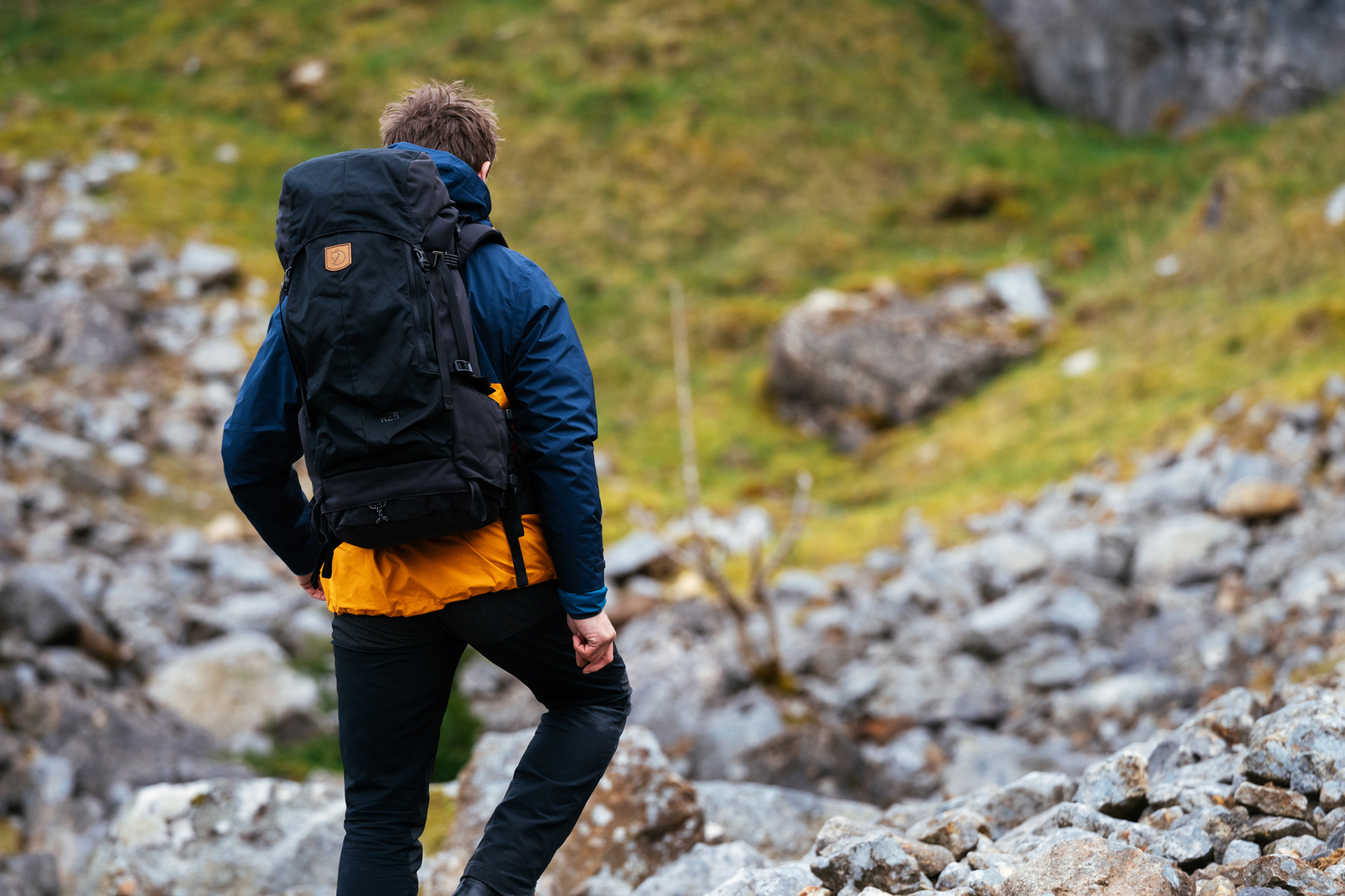 best-backpacking-backpacks-fjallraven-keb-52-review-2