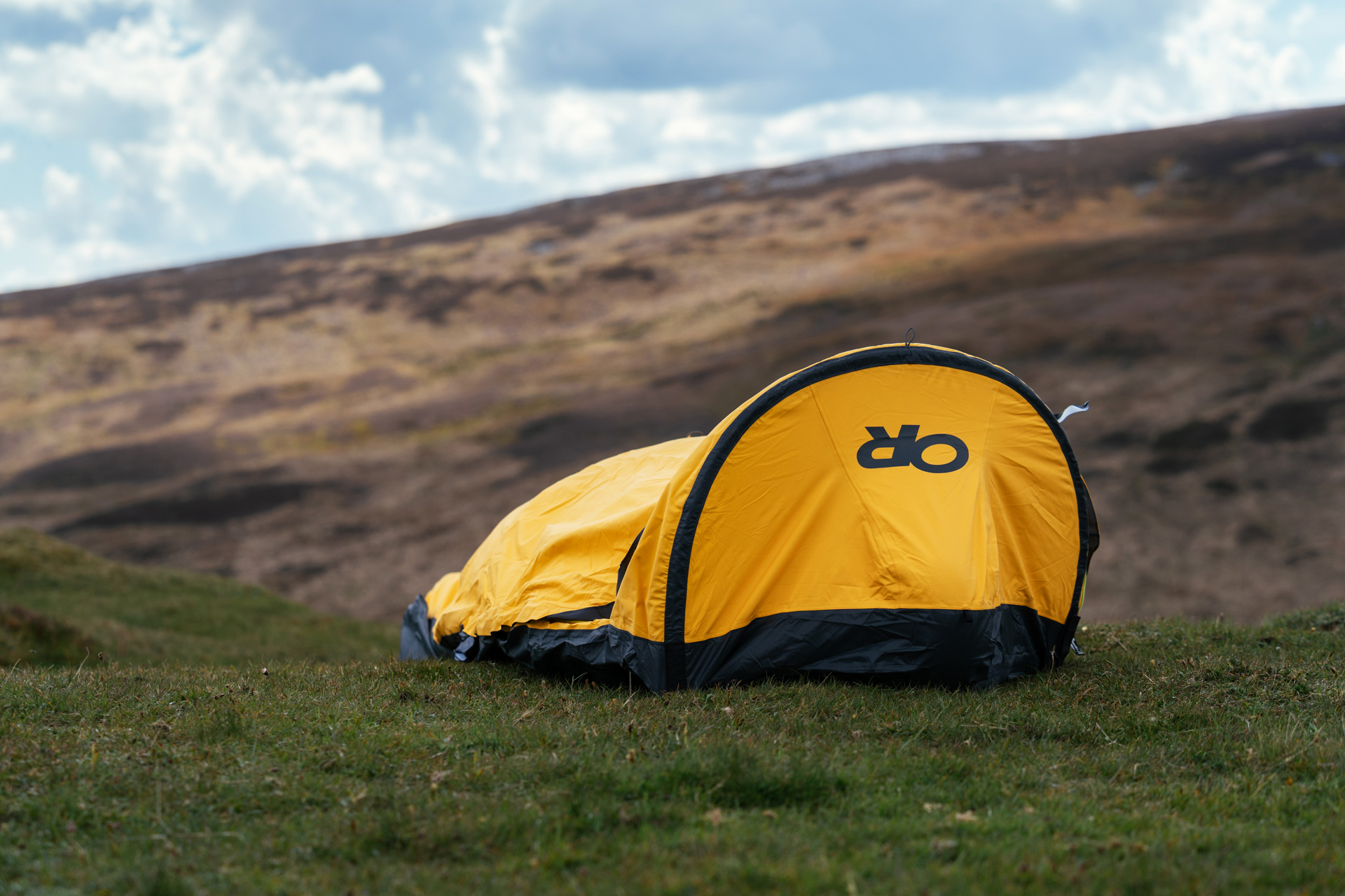 OUTDOOR RESEARCH Alpine AscentShell Bivy(OUTDOOR RESEARCH OUTDOOR RESEARCH Alpine AscentShell Bivy(OUTDOOR RESEARCH