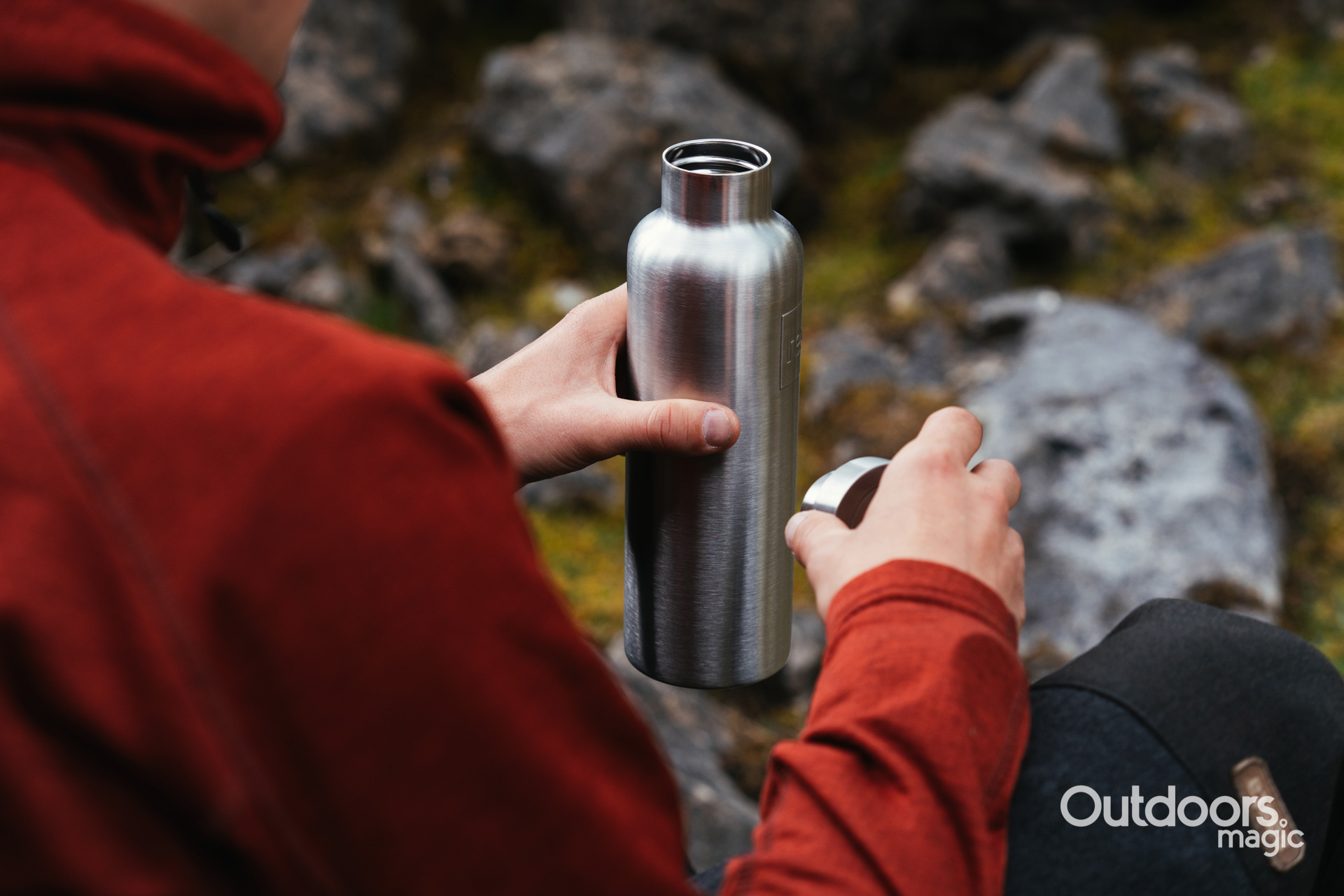 red-insulated-drinks-bottle-review