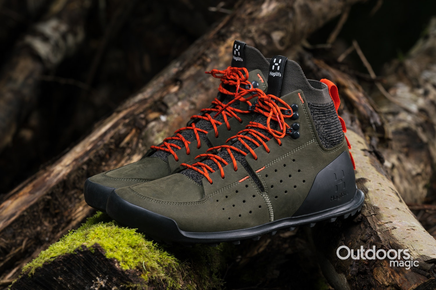 Eco-Friendly Outdoor Gear | 10 Sustainable Hiking Products We Rate