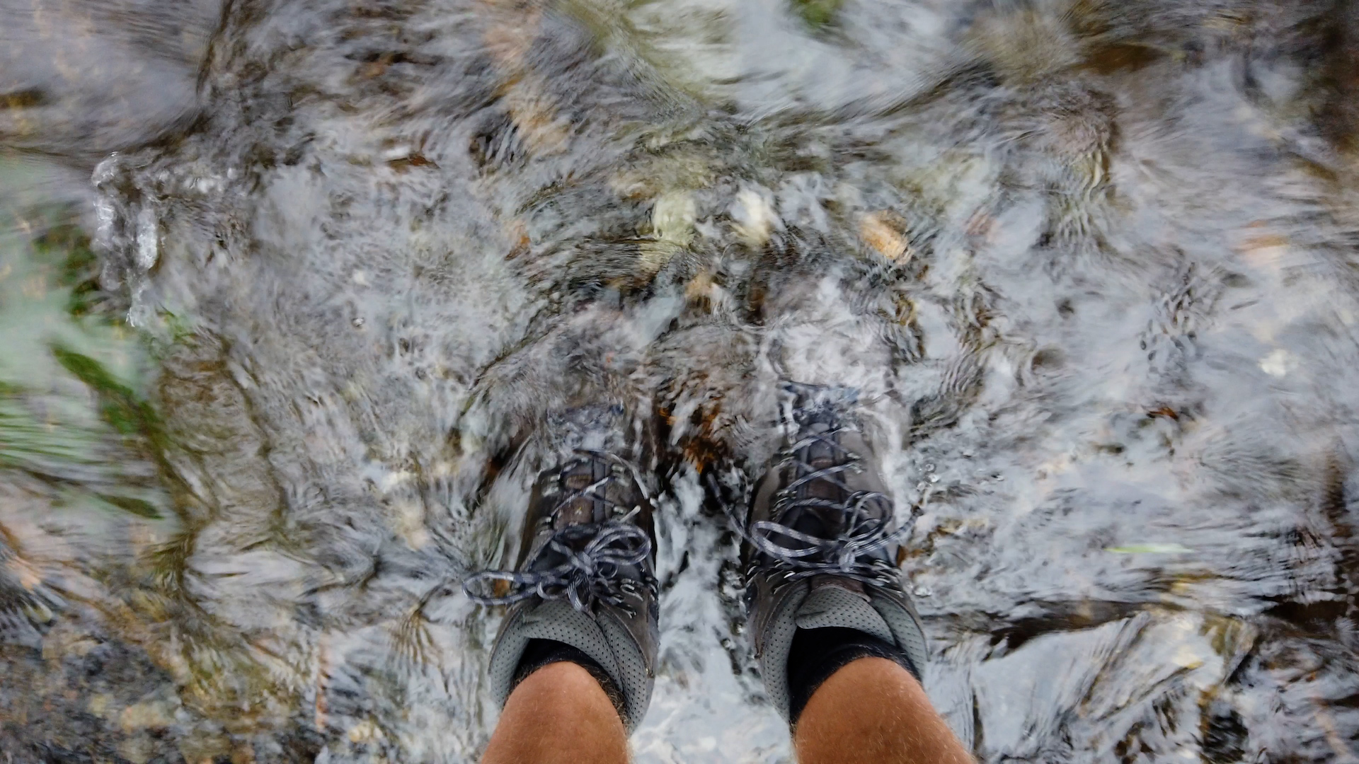 How To Clean Muddy Boots And Shoes | Gear Tips That