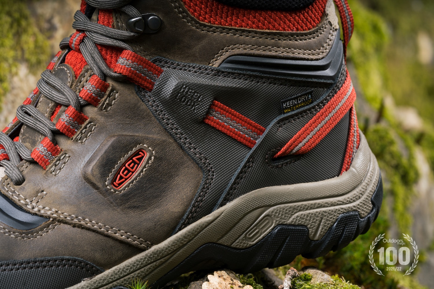 best walking boots: Keen Ridge Flex