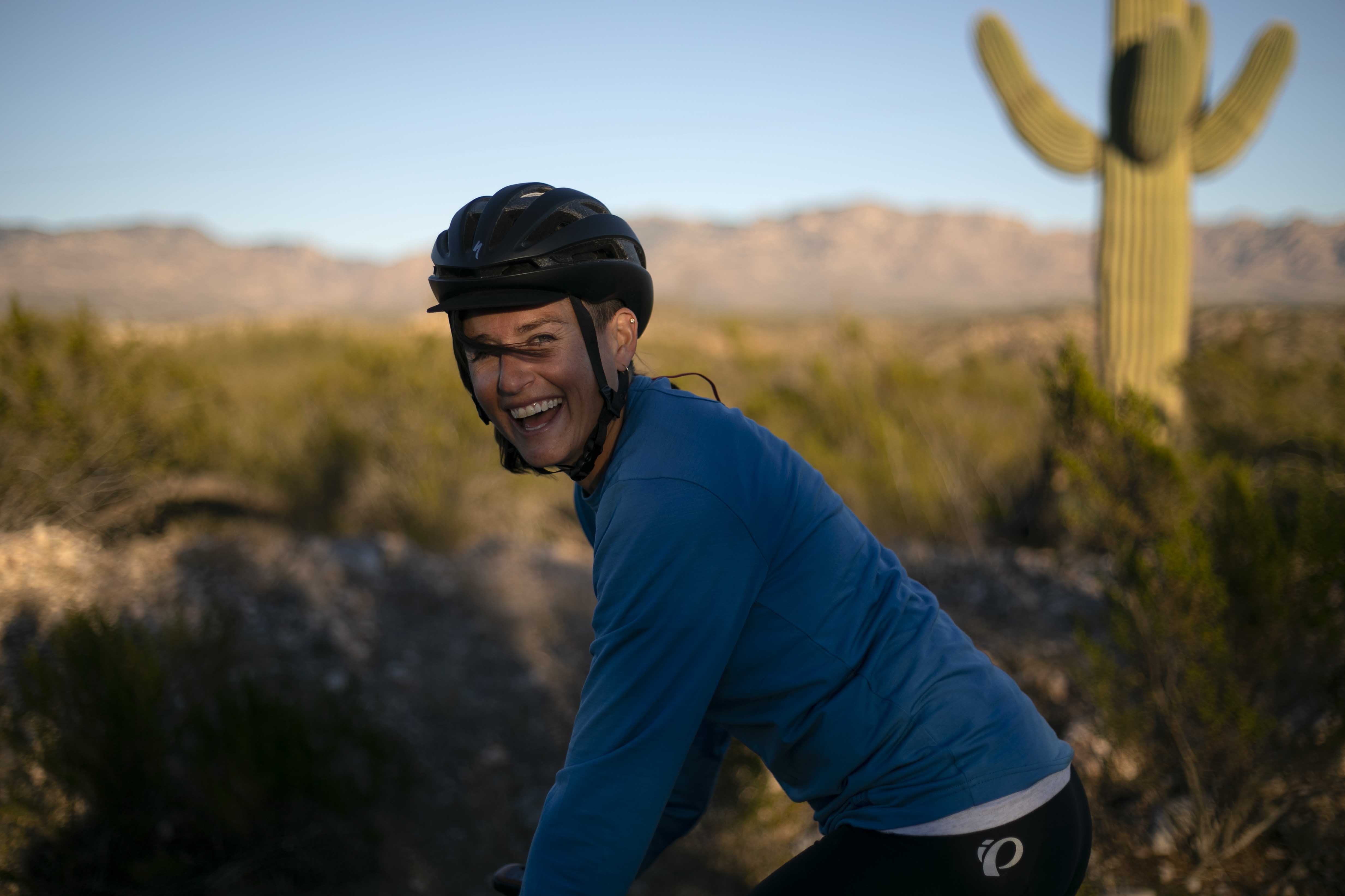 Lael Wilcox Interview : Cycle Touring, Gravel Riding, Bikepacking & Beyond