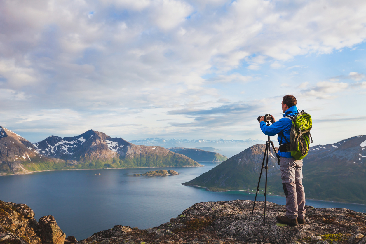 Best Camera Backpacks : Lightweight And Feature-Packed Hiking Bags For The Outdoor Loving Photographer