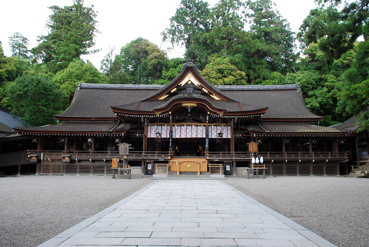 Ohmiwa Jinja Shrine