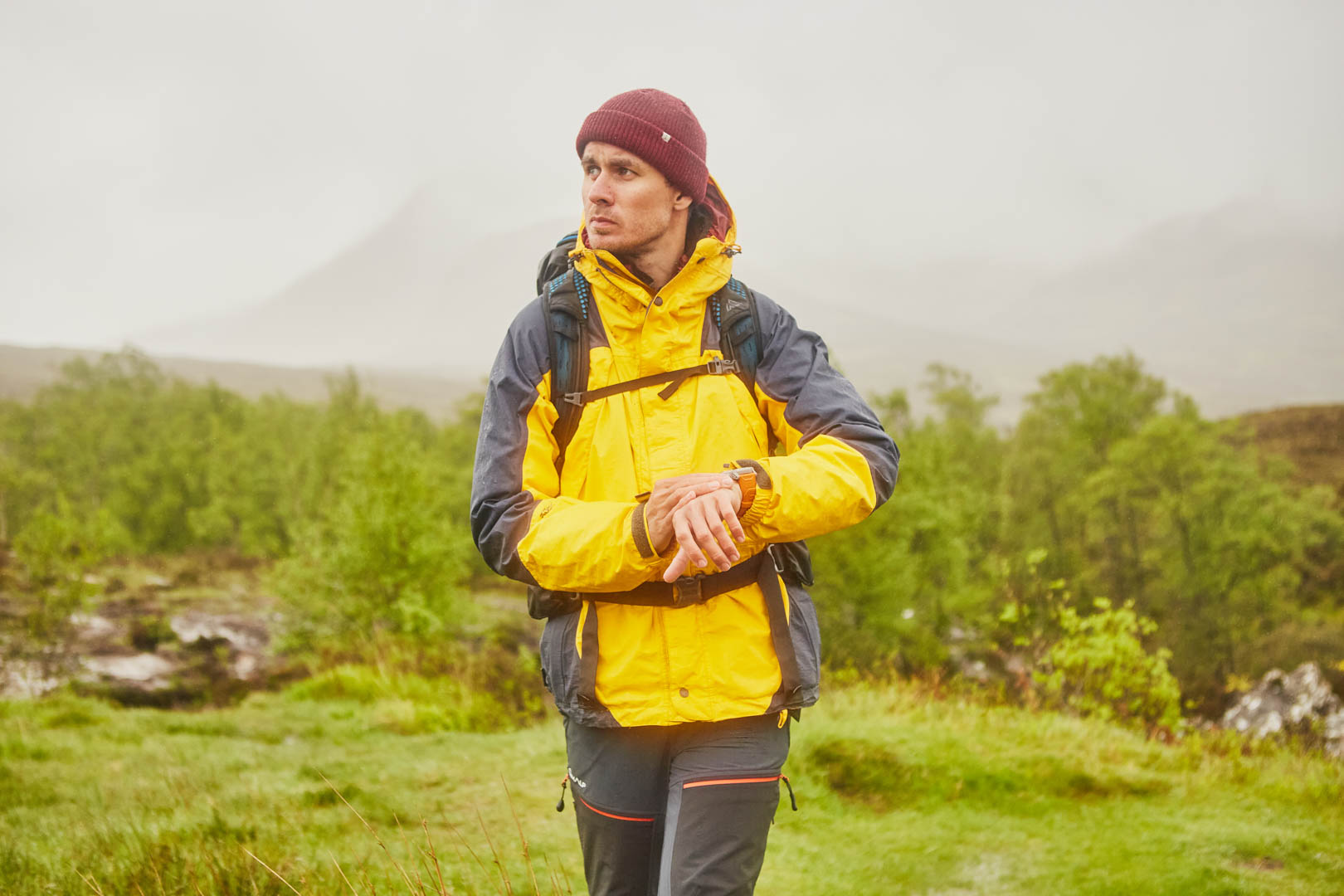 Men's Waterproof Clothing: Stay Dry on Outdoor Adventures