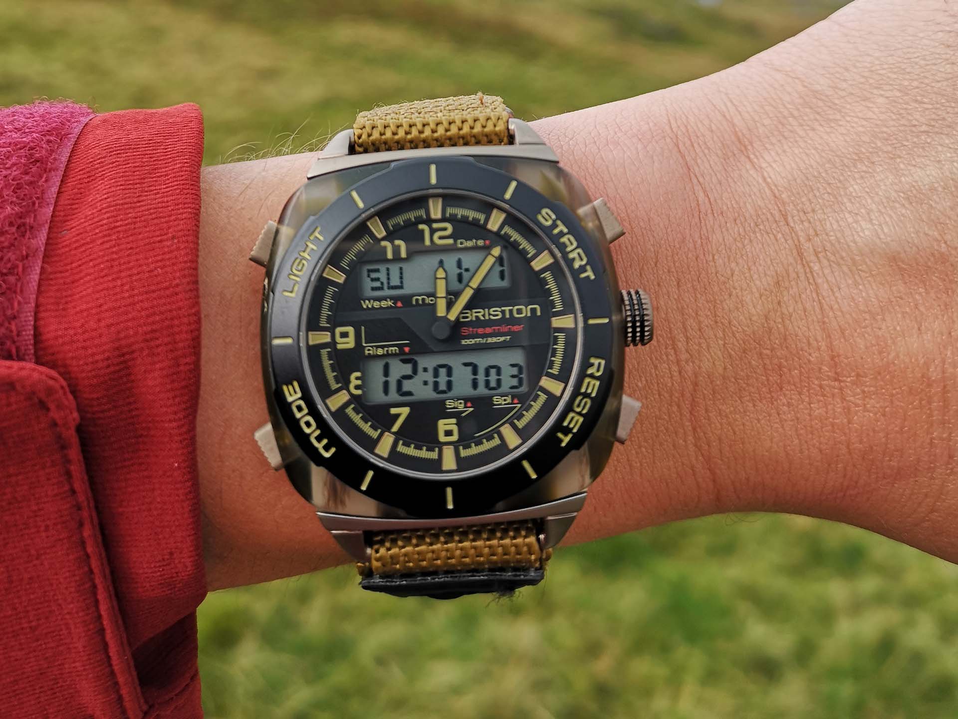 BRISTON STREAMLINER ADVENTURE WATCH REVIEW