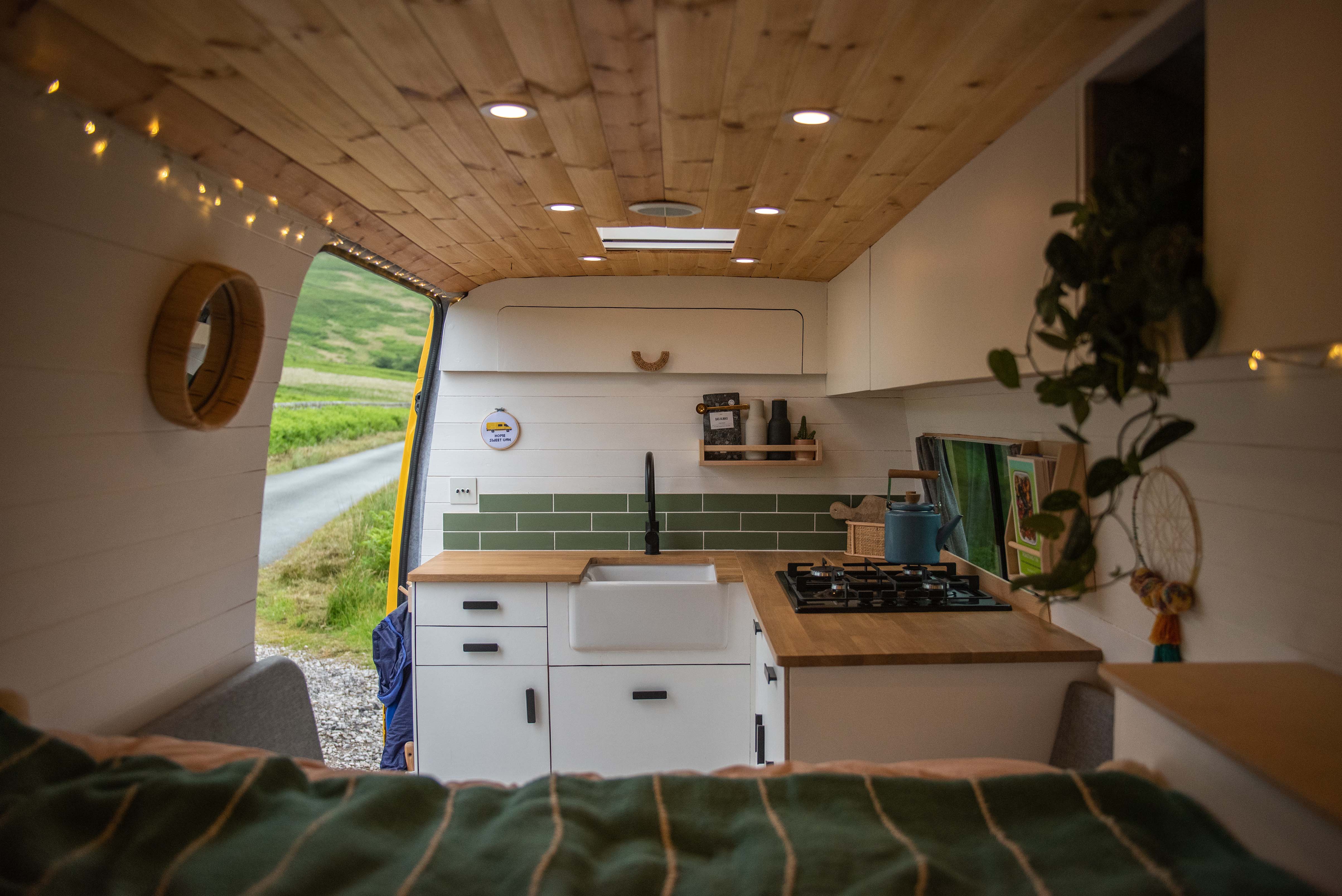 camper van conversion tutorial off grid