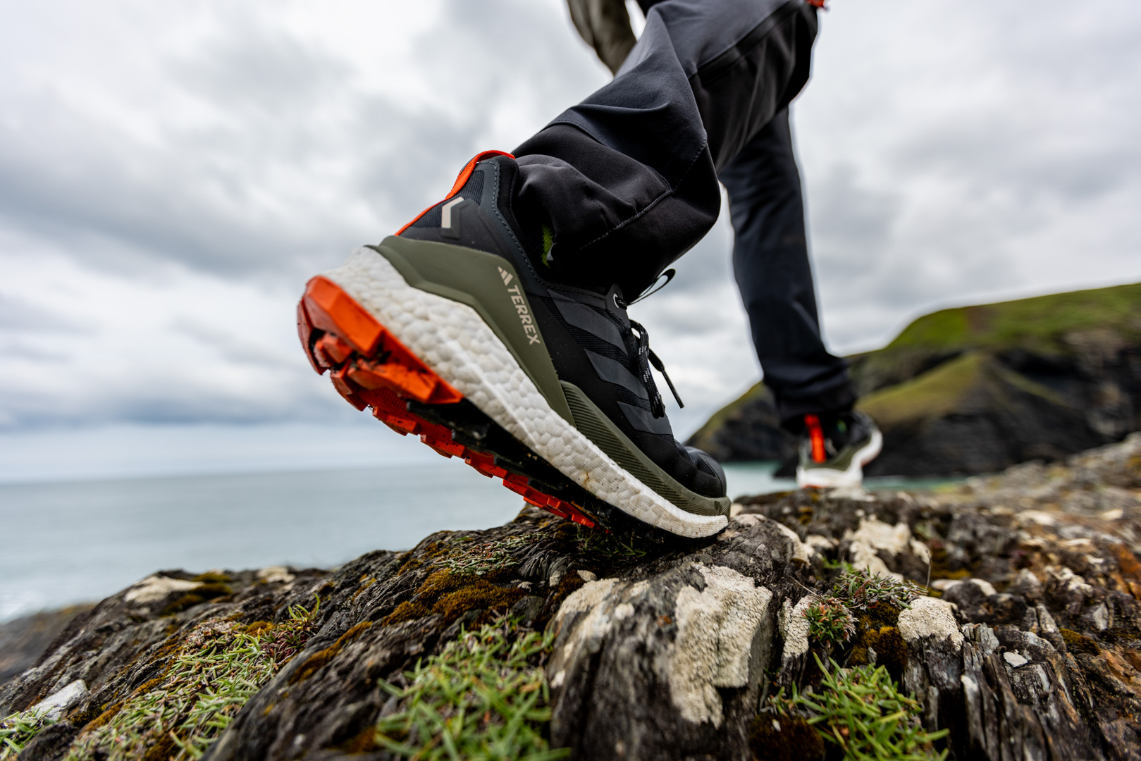 Best Walking Shoes of 2024 | Tested and Reviewed - O...