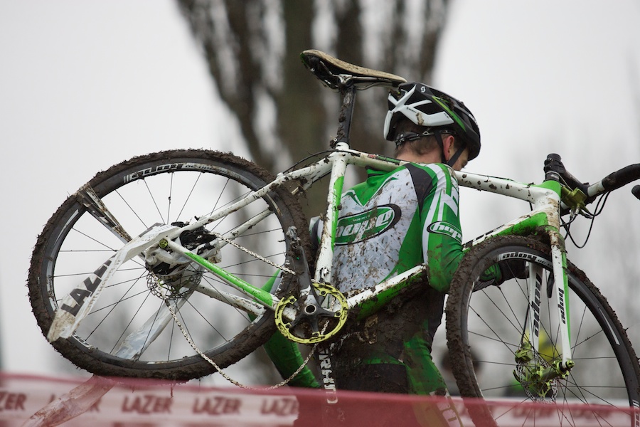 Paul Oldham, Hope Factory Racing, crash, carry, National Championships, Derby, pic: Balint Hamvas