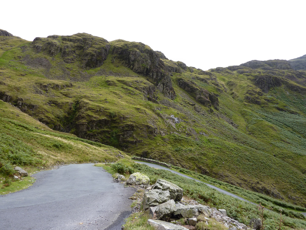 Hardknott Pass, cycling, climb (Pic: shirokazan / Creative Commons)