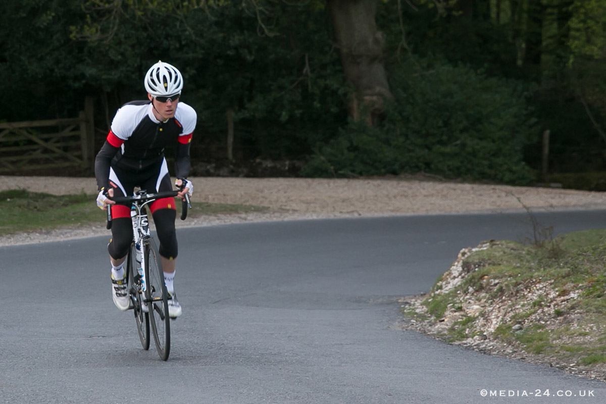 Mike Cotty, clothing, climbing, mountain, cool,cold, arm warmers, knee warmers (Pic: Media 24)