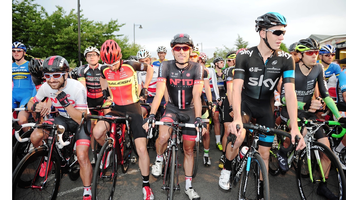 2014 Otley Cycle Races, Russell Downing, Dean Downing, pic: Simon Wilkinson/SWpix.com