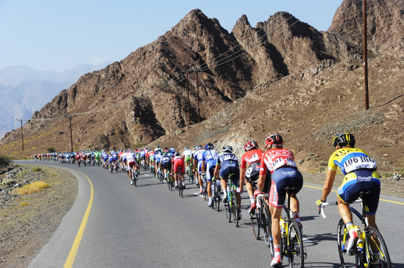 Tour of Oman, 2014, peloton, line, pic: Bruno Bade/ASO