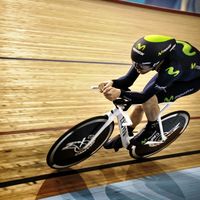 Alex Dowsett. Canyon Speedmax WHR, track, UCI Hour Record, pic: Rene Zeigler/Canyon