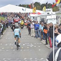 Tanel Kangert, climb, fans, Liege-Bastogne-Liege, 2015, pic: Sirotti