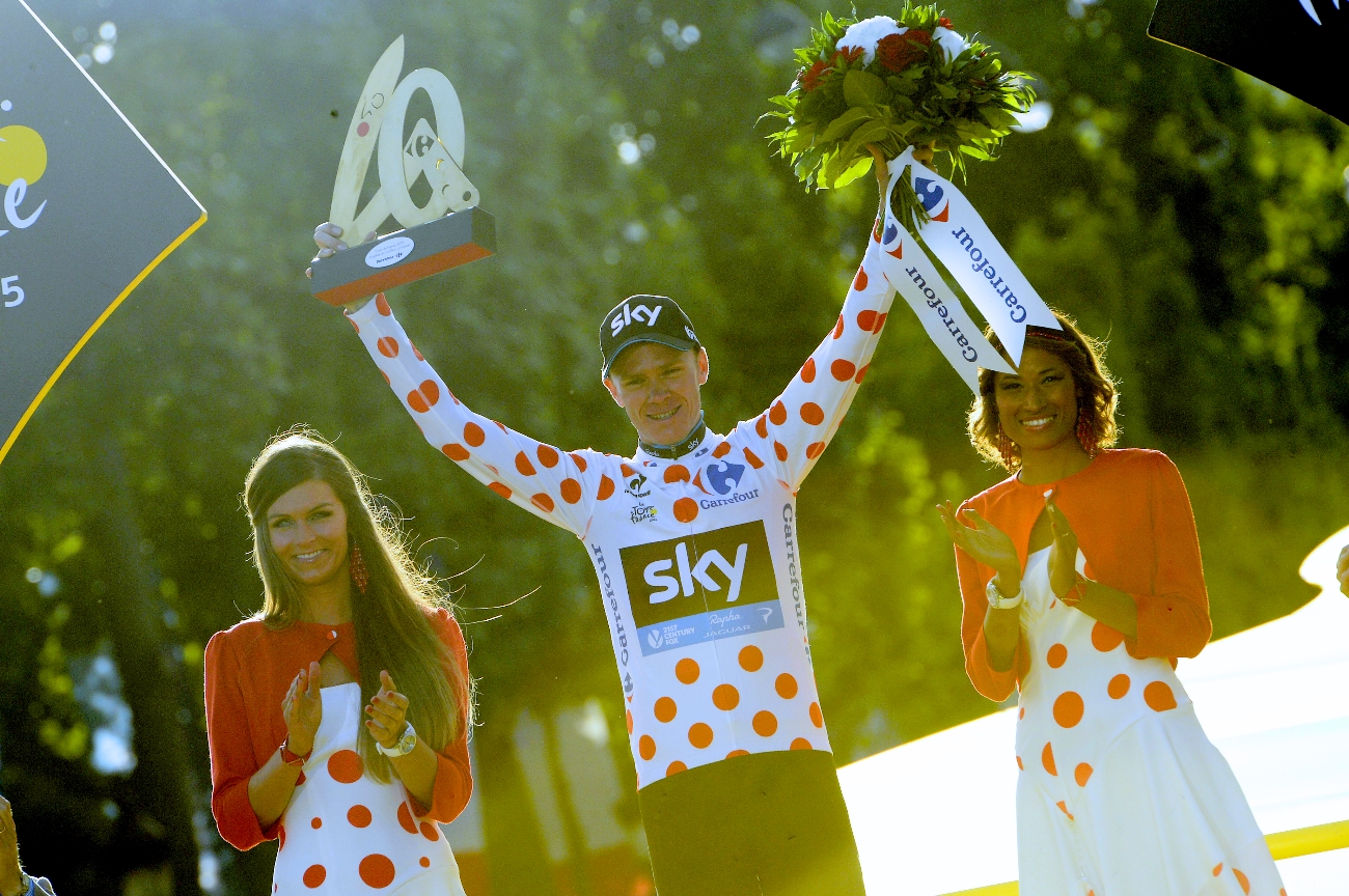 Chris Froome, Team Sky, polka dot jersey, podium, Tour de France, 2015, pic - Sirotti