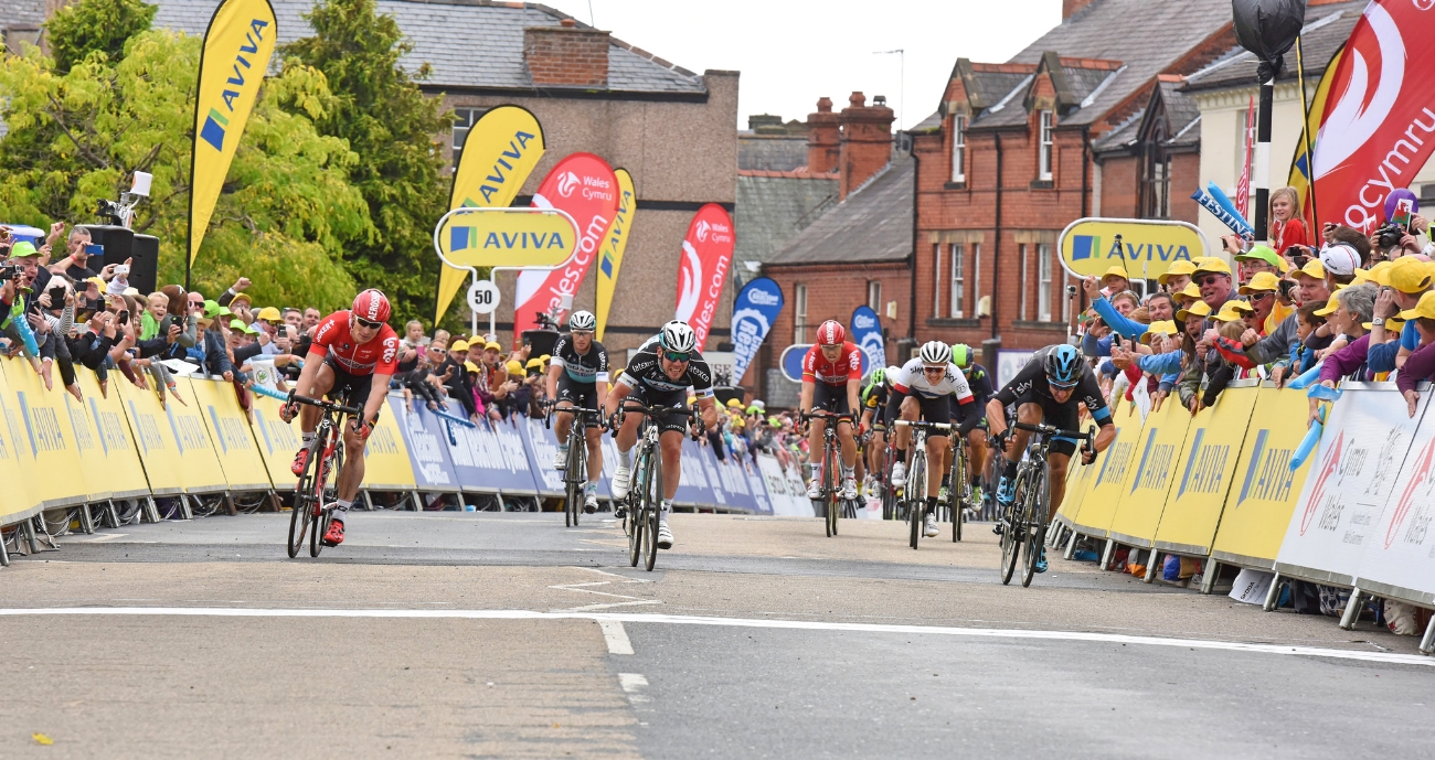 Mark Cavendish, Elia Viviani, Andre Greipel, sprint, Wrexham, Tour of Britain, 2015, stage one, pic - The Tour