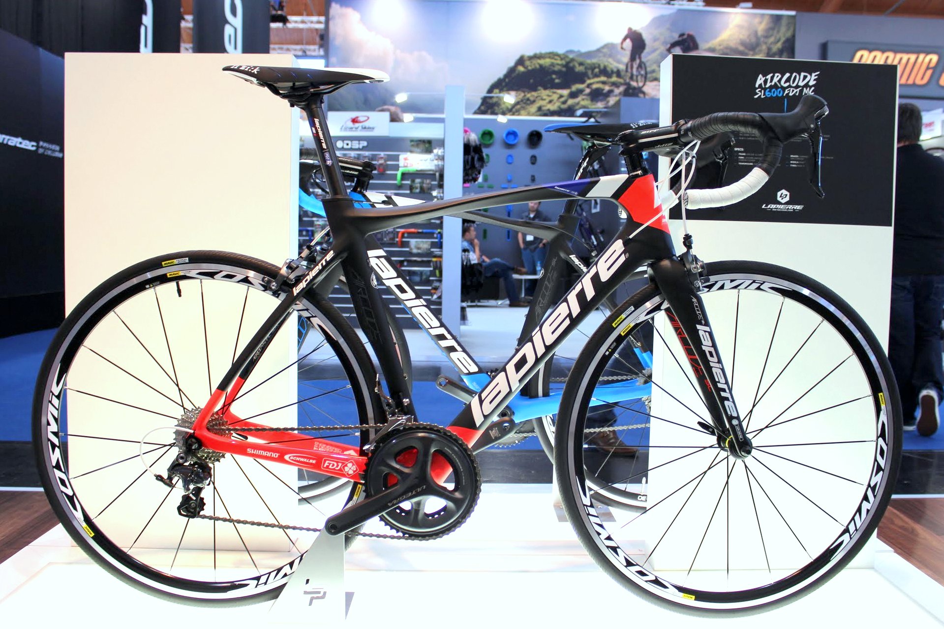 Lapierre 2016 road bikes: Lapierre Aircode SL600 FDJ MC (Pic: George Scott/Factory Media)