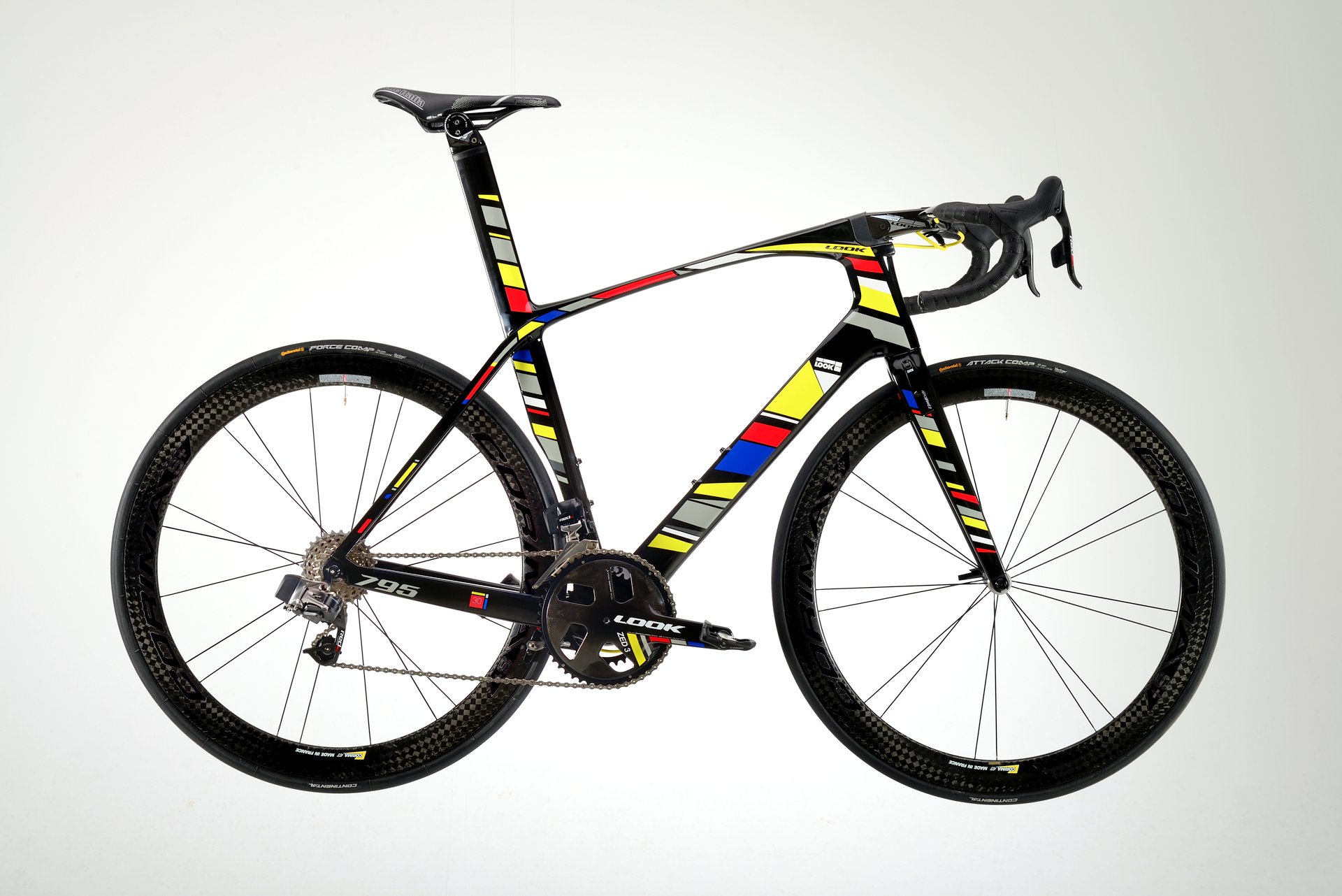 LOOK 795 Aerolight 30th Anniversary road bike