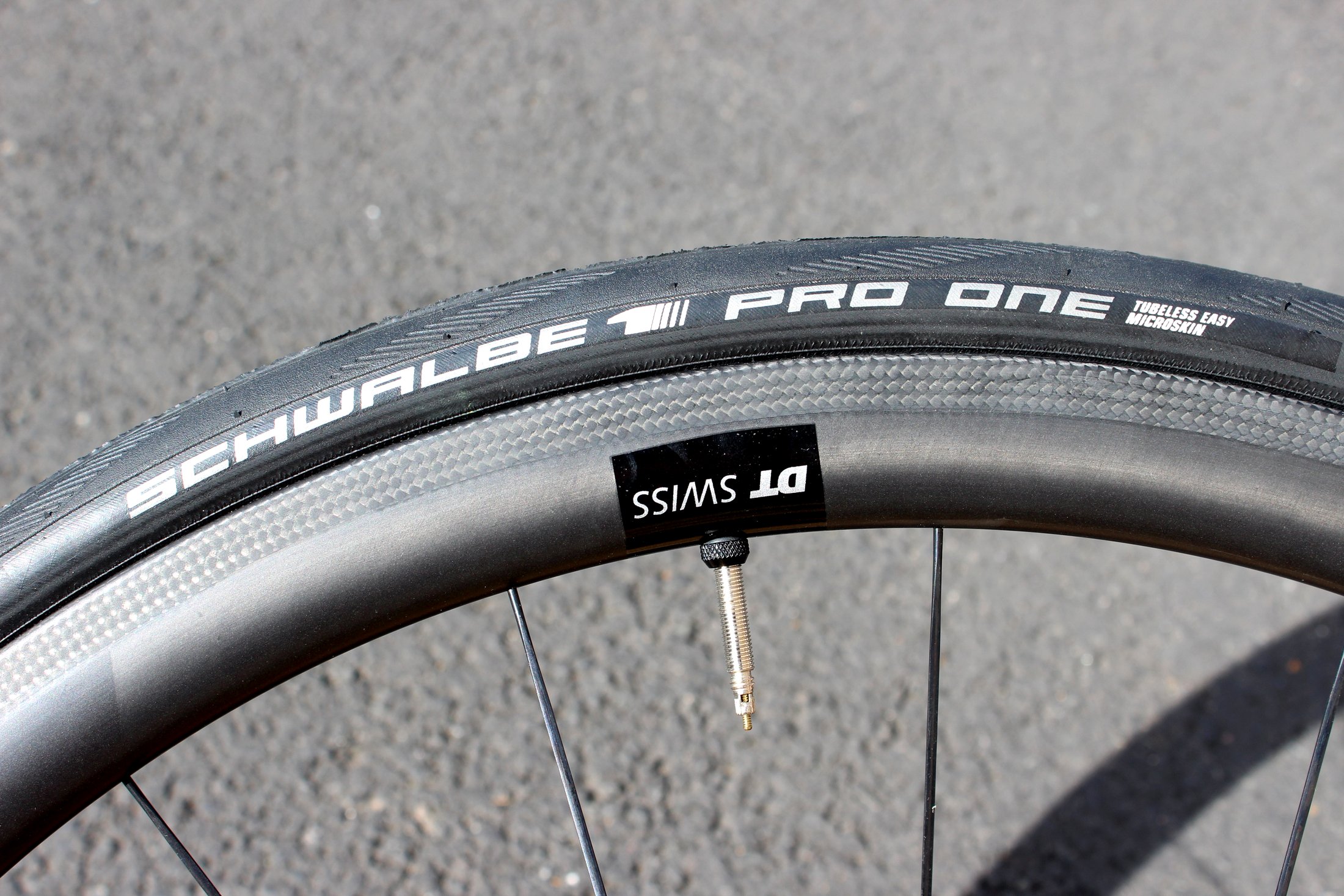 DT Swiss PRC 1400 Spline 35 carbon clincher wheelset DT Swiss PRC 1400 Spline 35 carbon clincher wheelset