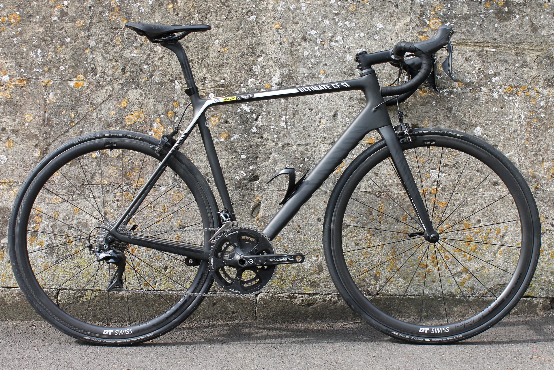 DT Swiss PRC 1400 Spline 35 carbon clincher wheelset DT Swiss PRC 1400 Spline 35 carbon clincher wheelset