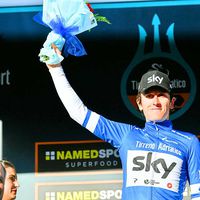 Geraint Thomas, Team Sky, 2018, blue jersey, Tirreno-Adriatico, podium, pic - RCS Sport