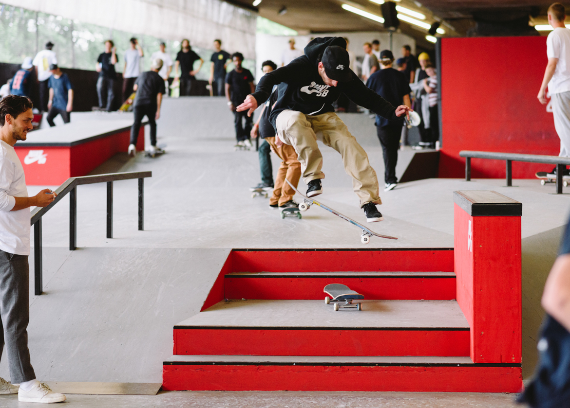 Jak Pietryga - switch frontside big spin