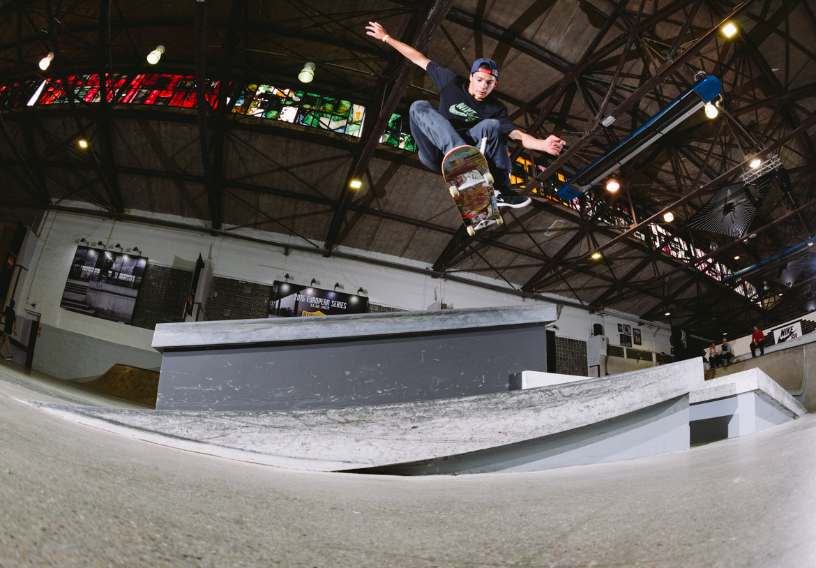 Aurelien Giraud - hardflip