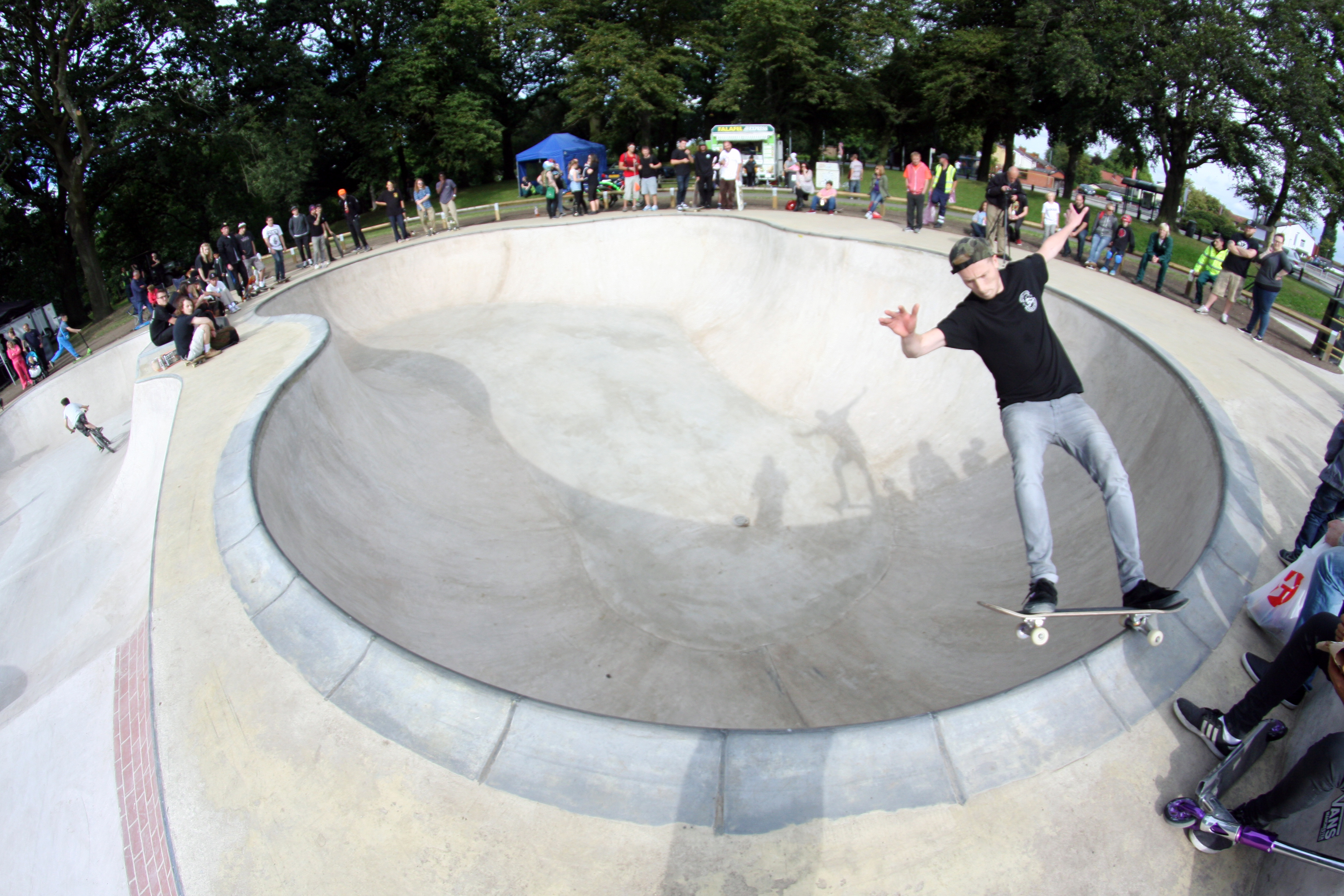 Duncan Philp - frontside grind