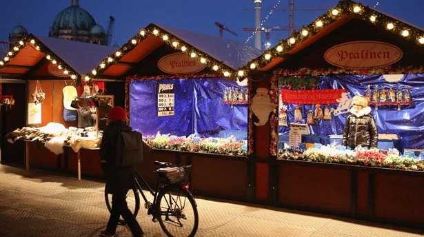 christmas markets by bike