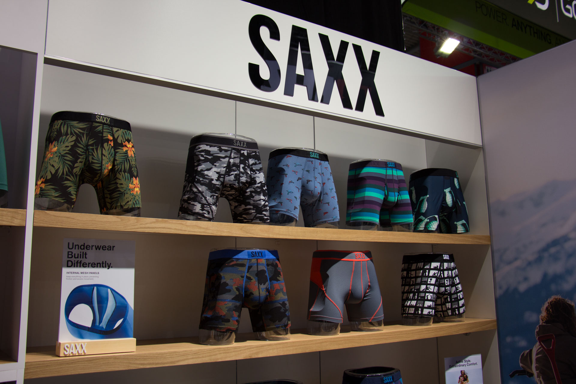 SAXX Snowboard Underwear 2017-2018 Preview - ISPO 20