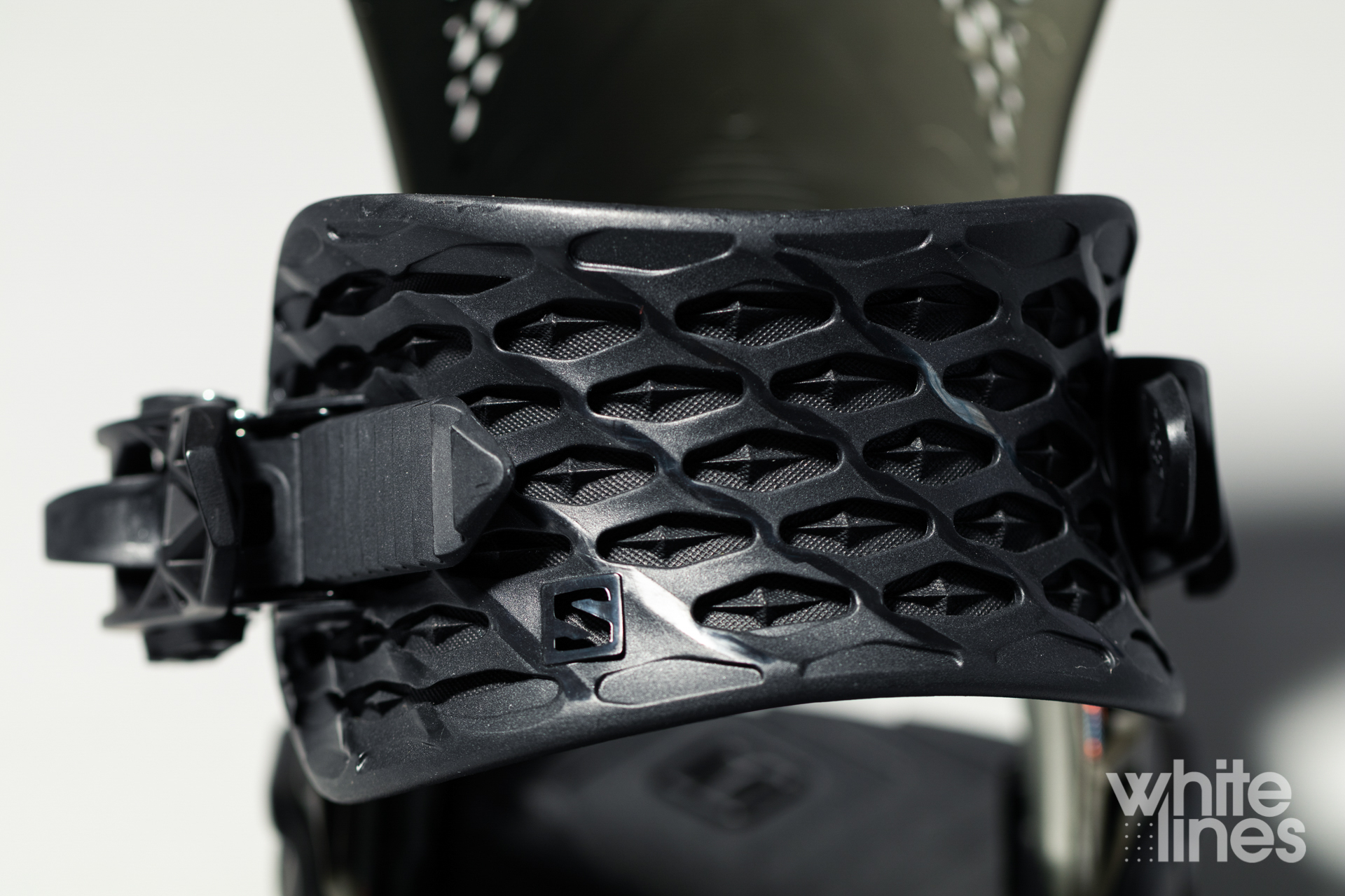 Salomon defender 2019 store