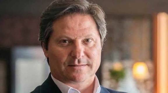 Antonio Lappí mantiene su oferta por el Sevilla y cuestiona el precio