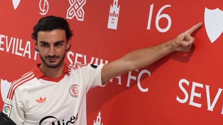 Juan Iglesias explica cómo decidió fichar por el Sevilla