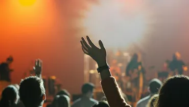 On Repetitive Worship Songs