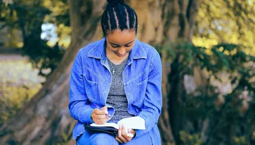 How to Lead Teens Deeper into Their Bibles