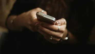 How Can We Tweet to the Glory of God? 