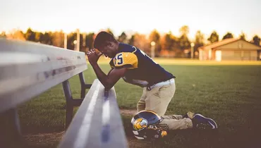 Can I Be Faithful to God and Popular at School?