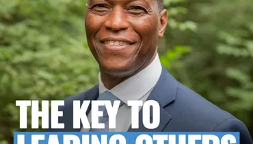 The Key to Becoming a Leader Worth Following ft. Mike Kelly | Episode 235