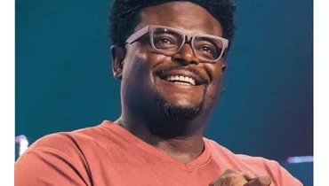 Episode 1156: Dr. Derwin Gray