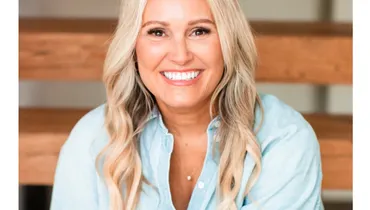 Episode 1109: Jennie Allen