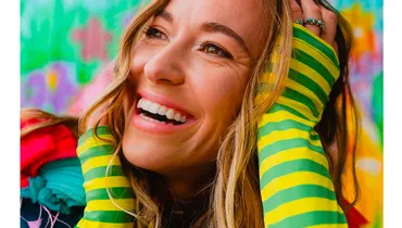 Episode 1100: Lauren Daigle