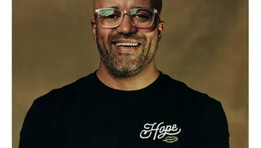 Episode 1028: Carlos Whittaker