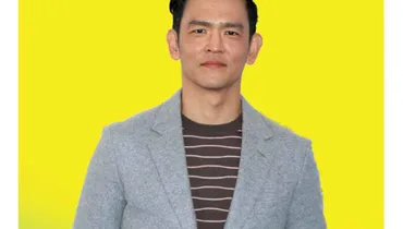 Episode 982: John Cho