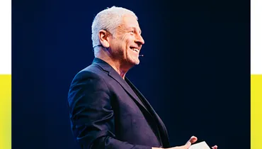 Louie Giglio, Natalie Bergman and an Xtreme Bible Game