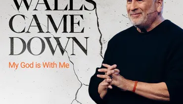 And The Walls Came Down—My God is With Me - Louie Giglio