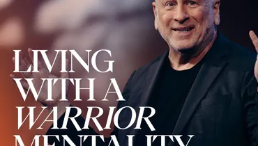 Living With a Warrior Mentality - Louie Giglio